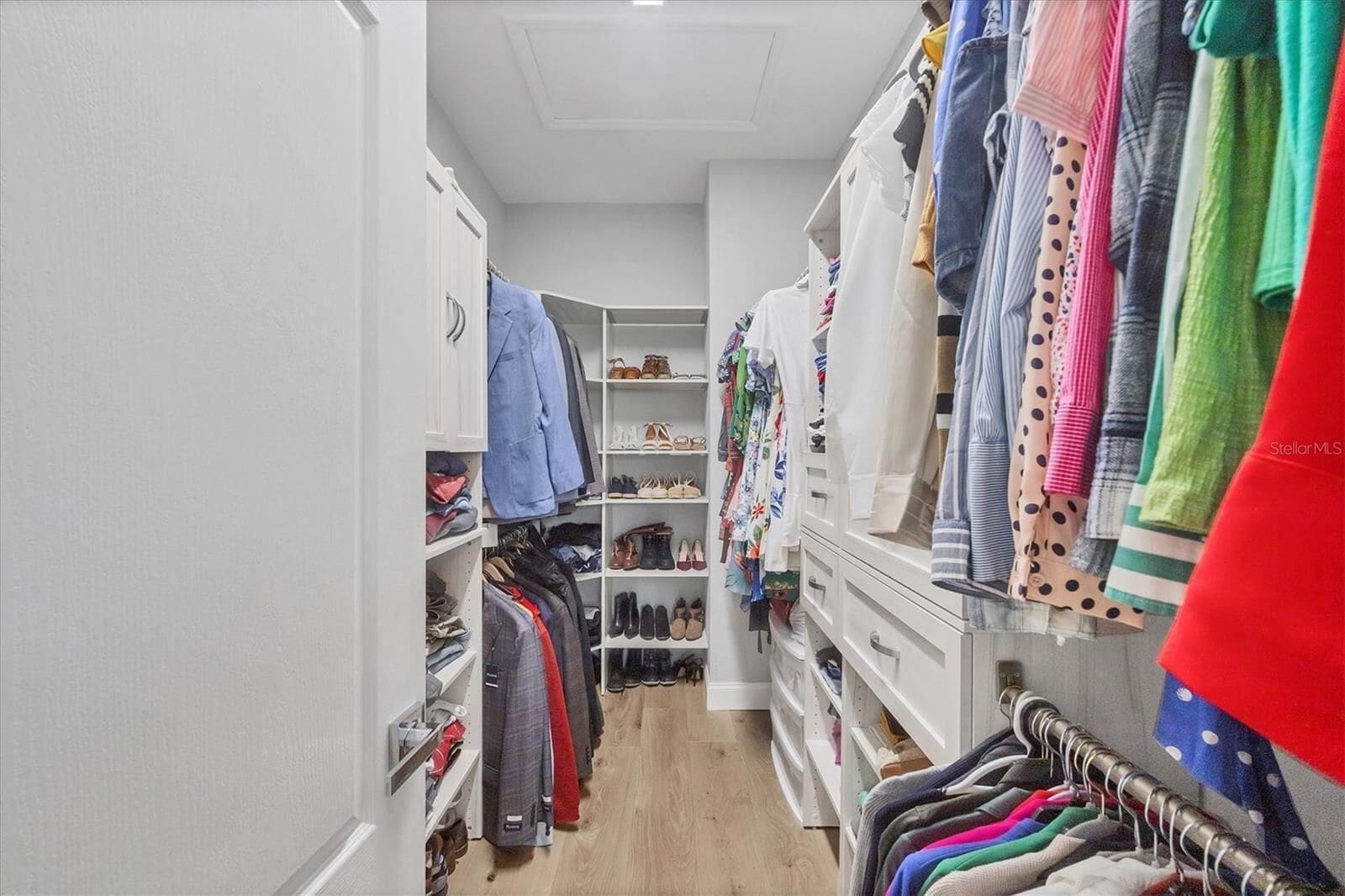 Walk-in closet with shelving