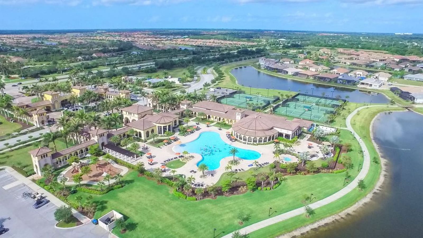 Gran Paradiso from the air — pool, tennis courts and lake